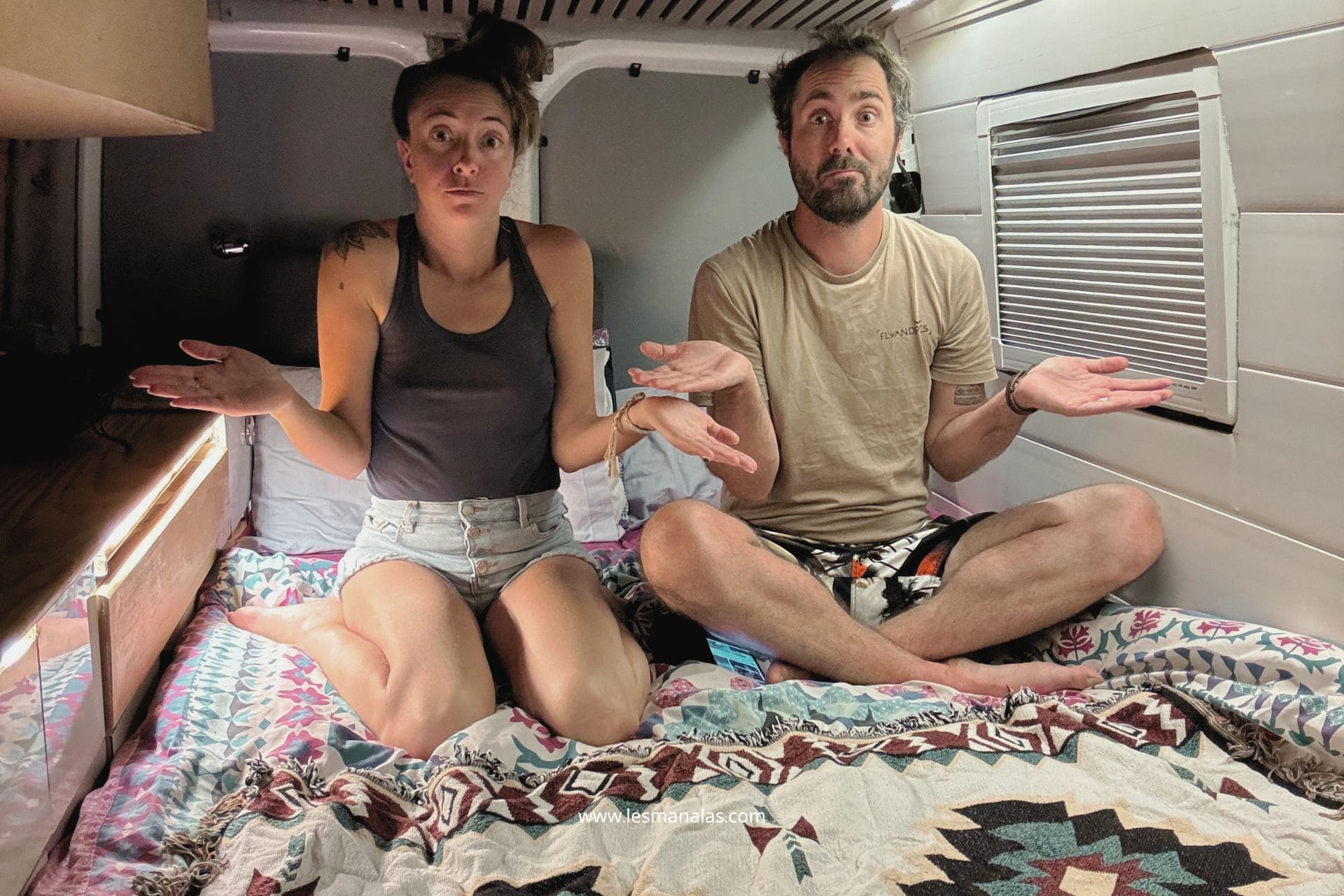 lesmanalas-grande-canarie-preparer-road-trip-van-interieur